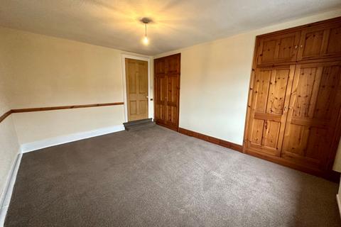 2 bedroom terraced house to rent, 28 Bridge Street, Longtown, CA6