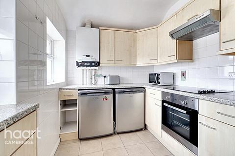 26b Kendal Way, Cambridge, CB4 1LR