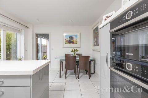 45 Blaxter Way, Norwich, NR7 8BF
