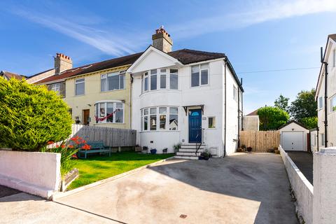 3 bedroom end of terrace house for sale, 10, Falkland Drive, Onchan