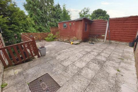 61 Bawn Approach, Leeds, LS12 5BZ