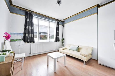 3 bedroom flat to rent, Talgarth Road, Barons Court, London, W14