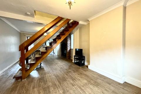 2 bedroom semi-detached house for sale, Upholland Road, Wigan