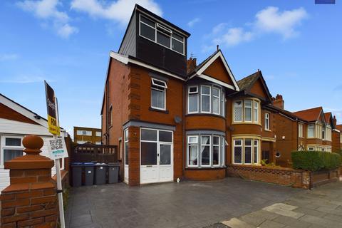 5 bedroom semi-detached house for sale, Knowsley Avenue, Blackpool, FY3