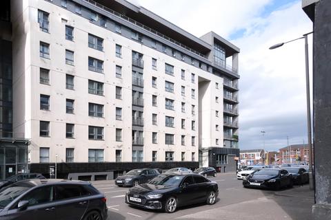 Wallace Street, Glasgow G5