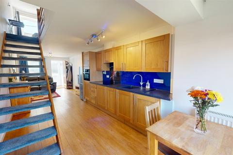 1 bedroom end of terrace house for sale, Cross Street, Hayle TR27