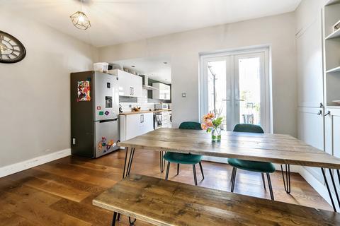 50 Kimberley Road, Beckenham, BR3 4QU