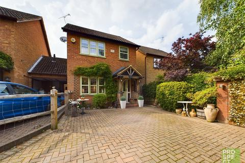 3 bedroom link detached house for sale, Vermont Woods, Finchampstead, Wokingham, Berkshire, RG40