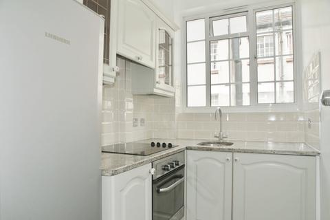 1 bedroom flat for sale, Kenton Court, Kensington High Street, London, W14