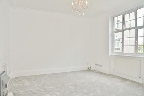 1 bedroom flat for sale, Kenton Court, Kensington High Street, London, W14