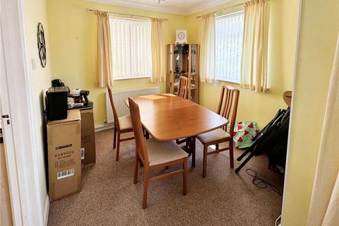 2 bedroom maisonette for sale, Alton Road, Clacton-On-Sea