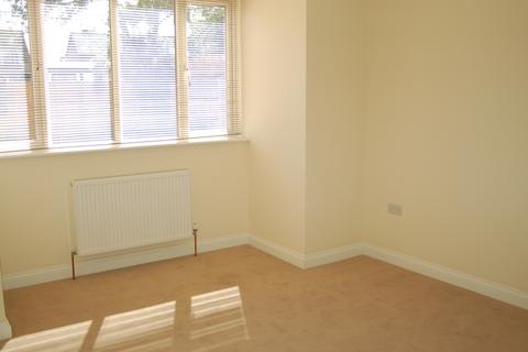 2 bedroom apartment to rent, 421 Reading Road, Winnersh, Wokingham, Berkshire