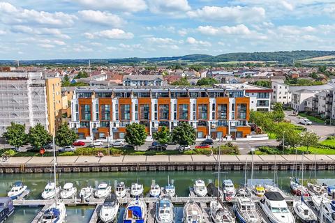 160 Newfoundland Way, Portishead, Bristol, BS20 7PT