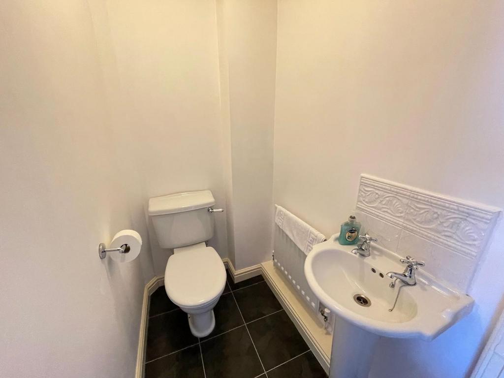 Downstairs w.c.