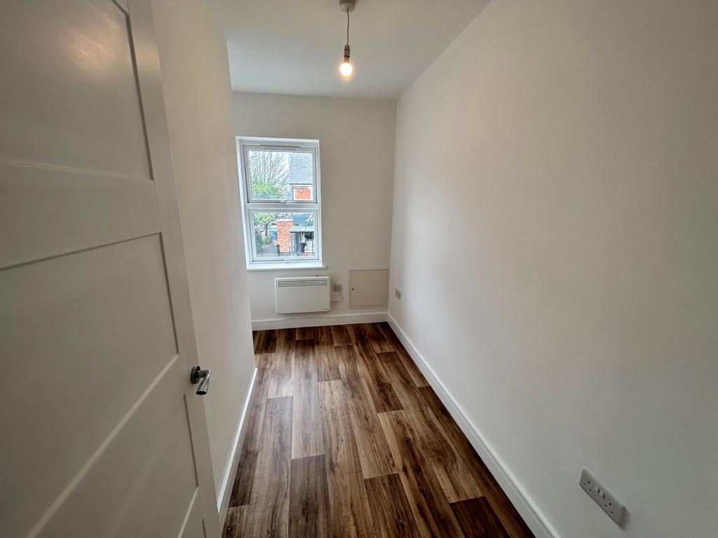 155 Seymour bedroom