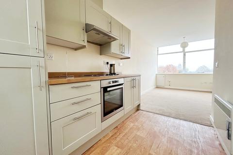 2 bedroom flat to rent, Edinburgh Place, Cheltenham GL51