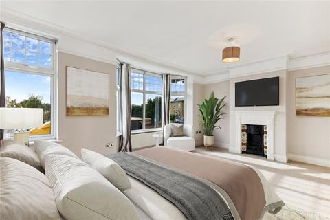 120 Upper Richmond Road West, East Sheen, London, SW14 8DT