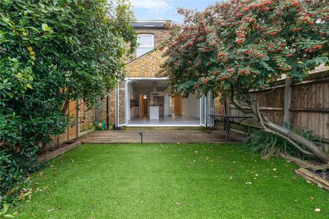 120 Upper Richmond Road West, East Sheen, London, SW14 8DT