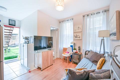 1 bedroom flat to rent, Kingston Road, South Wimbledon, South Wimbledon, London, SW19