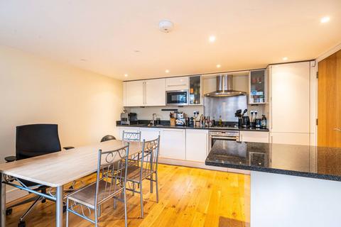 3 bedroom flat to rent, Clare Lane, East Canonbury, London, N1