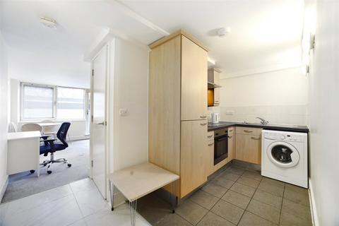 2 bedroom apartment for sale, 2 Artichoke Hill, London, E1W