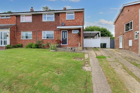 107 Fermor Way, Crowborough, TN6 3BH