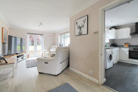 107 Fermor Way, Crowborough, TN6 3BH
