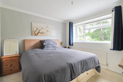 107 Fermor Way, Crowborough, TN6 3BH