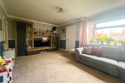27 Cedar Close, Patchway, Bristol, BS34 5HD