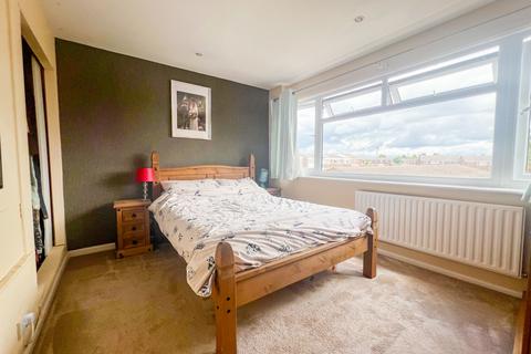 27 Cedar Close, Patchway, Bristol, BS34 5HD