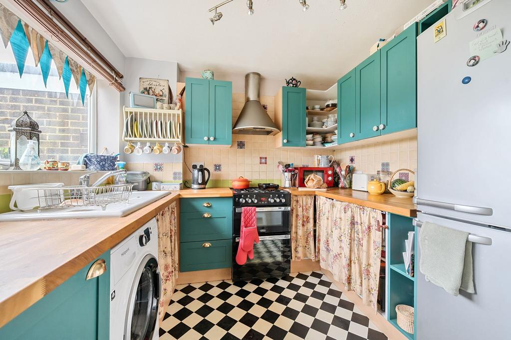 Kitchen (1)
