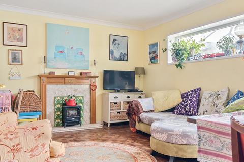 47 Berkeley Close, Dunkirk, Faversham, ME13 9TR