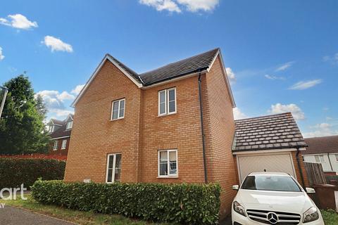 3 bedroom detached house for sale, Rivenhall Way, Rochester