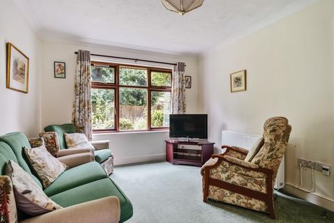 3 bedroom retirement property for sale, Thornton Meadow, Billingshurst RH14