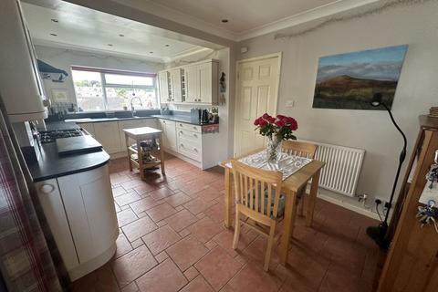 3 bedroom semi-detached house for sale, Cresta Road, Abergavenny, NP7