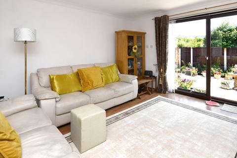 117 Ness Road, Shoeburyness, Southend-on-sea, SS3 9ES