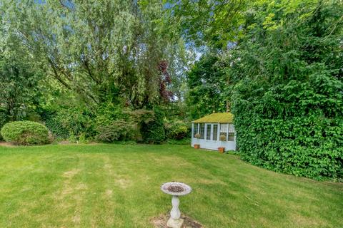 Cleeve House Ledborough Gate, Beaconsfield, HP9 2DQ