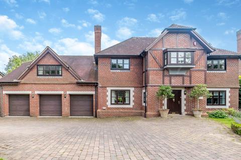 Cleeve House Ledborough Gate, Beaconsfield, HP9 2DQ