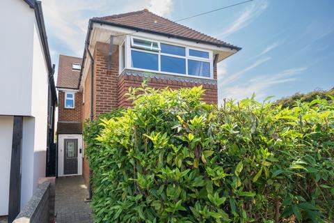 4 bedroom detached house for sale, Wootton Road, Lee-on-the-Solent, PO13