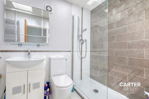 20 Balfour Road, Grays, RM17 5NS