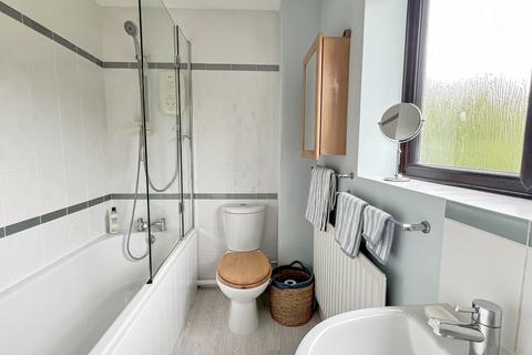 56 Bremeridge Road, Westbury, BA13 3UJ