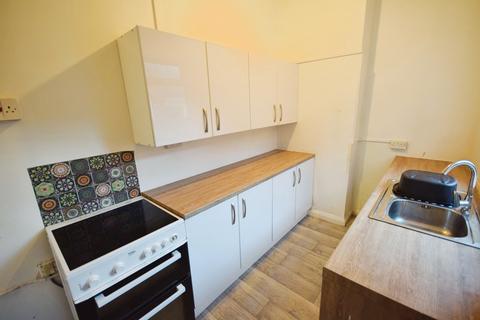 2 bedroom terraced house to rent, Fletcher Road, Stoke-on-Trent
