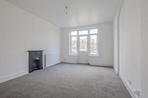 1 bedroom apartment for sale, Kings Road, Westcliff-on-sea, SS0