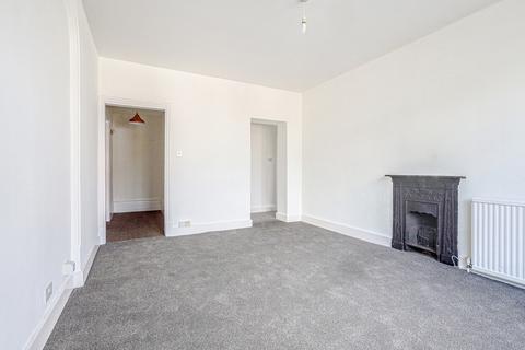 1 bedroom apartment for sale, Kings Road, Westcliff-on-sea, SS0