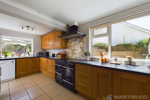 4 bedroom detached bungalow for sale, Consols Road, Carharrack