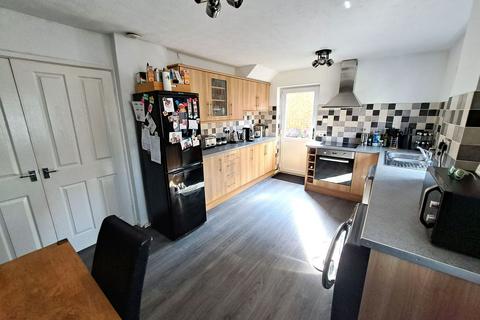18 Braybrooks Drive, Potton, Sandy, SG19 2LJ