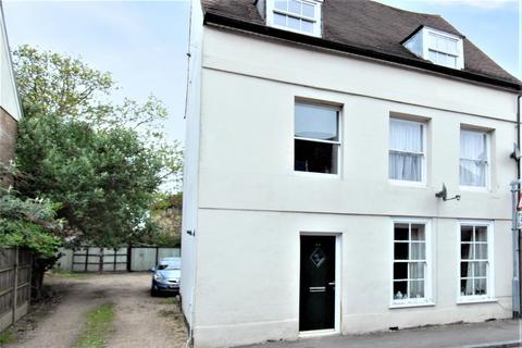 1 bedroom maisonette for sale, Colnbrook