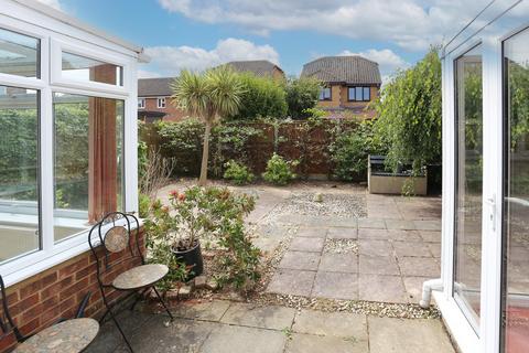 2 bedroom detached bungalow for sale, Shrubbery Close, Suffolk IP11