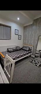1 bedroom in a flat share to rent, Stanley Road, London E12