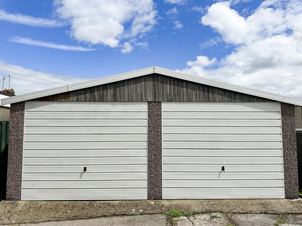Double Garage